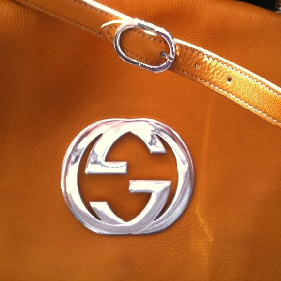 Meet your Posher, Heather - Picture 1 of 1